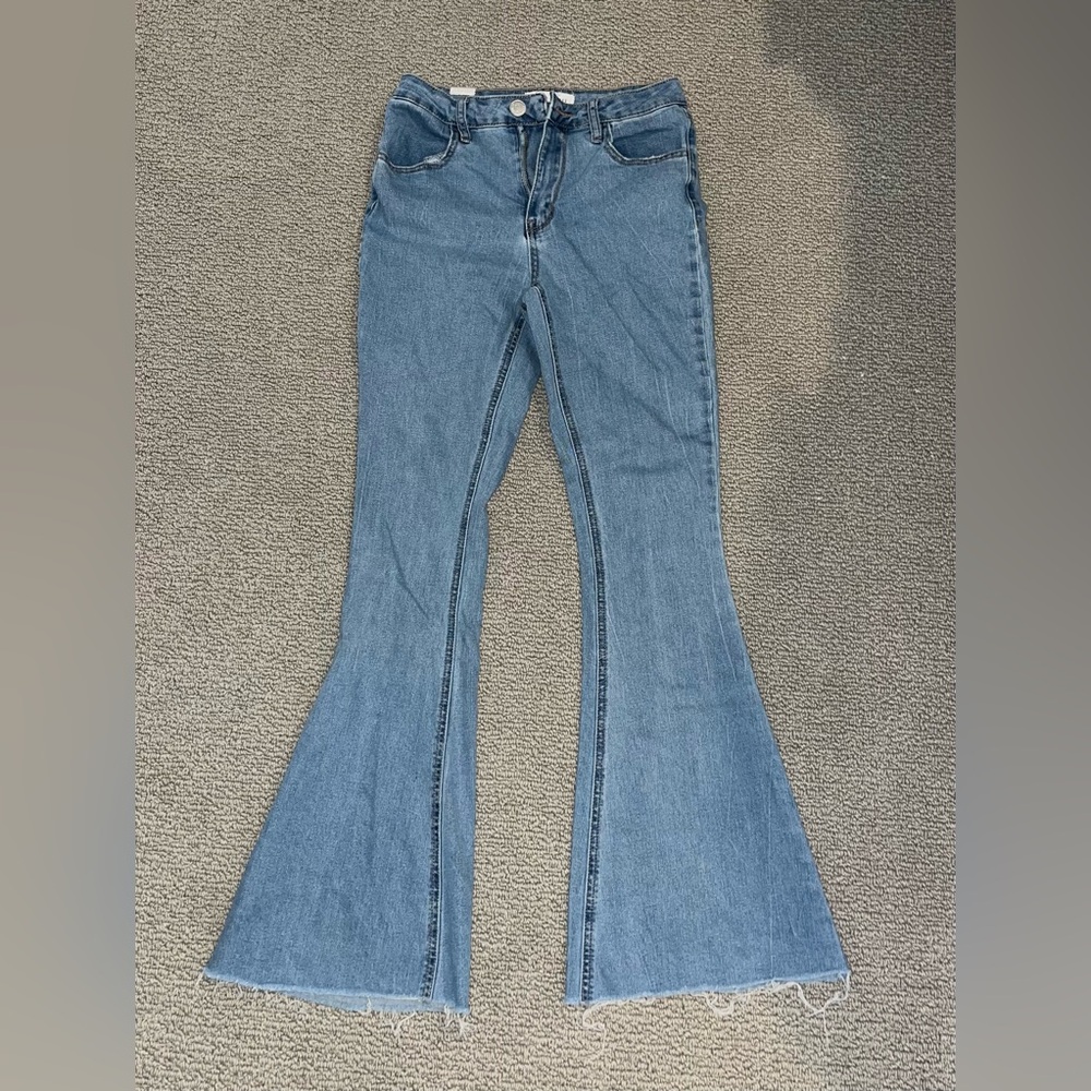 Women's High-Waist Flared Jeans - Light Blue